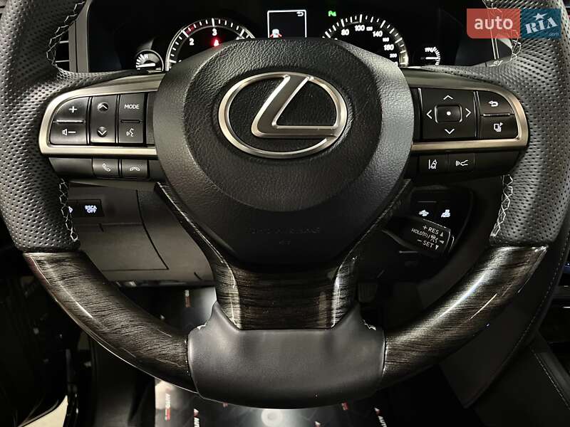 Внедорожник / Кроссовер Lexus LX 2018 в Львове