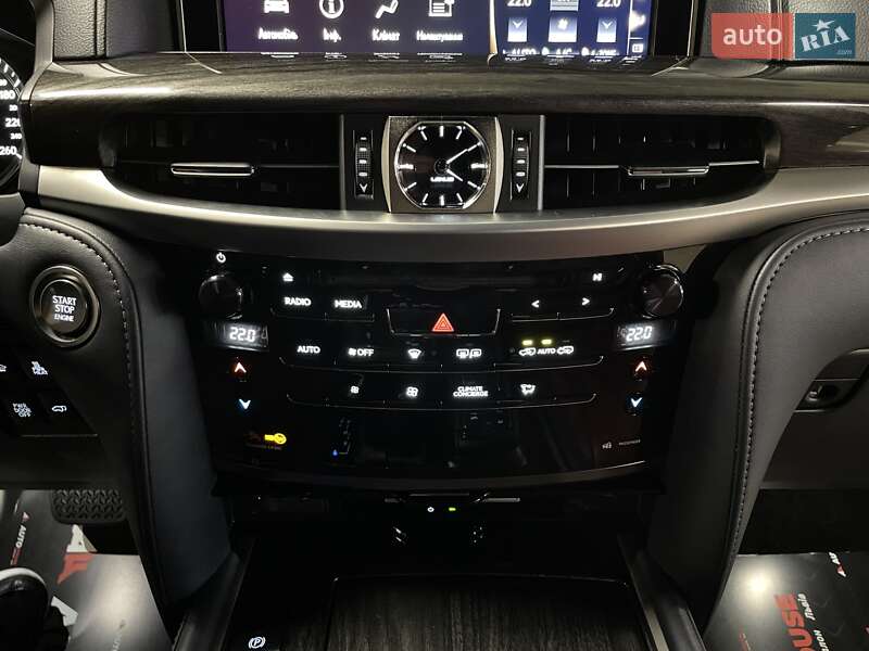 Внедорожник / Кроссовер Lexus LX 2018 в Львове