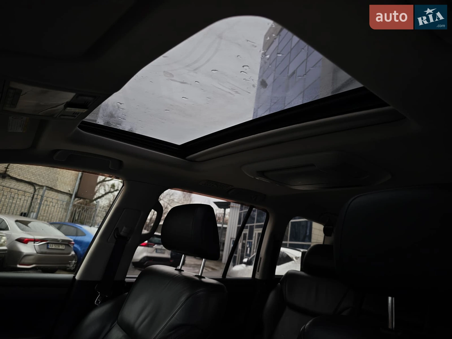 2011 Lexus LX - мініатюра 35
