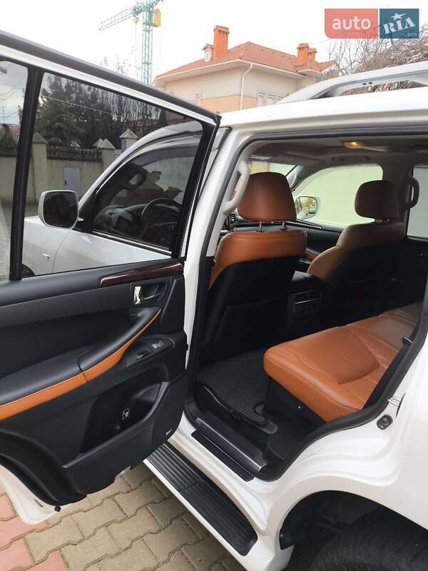 Внедорожник / Кроссовер Lexus LX 2010 в Одессе фото 26 Внедорожник / Кроссовер Lexus LX 2010 в Одессе