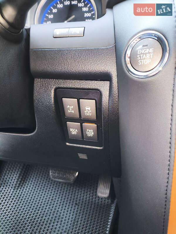 Внедорожник / Кроссовер Lexus LX 2010 в Одессе фото 36 Внедорожник / Кроссовер Lexus LX 2010 в Одессе