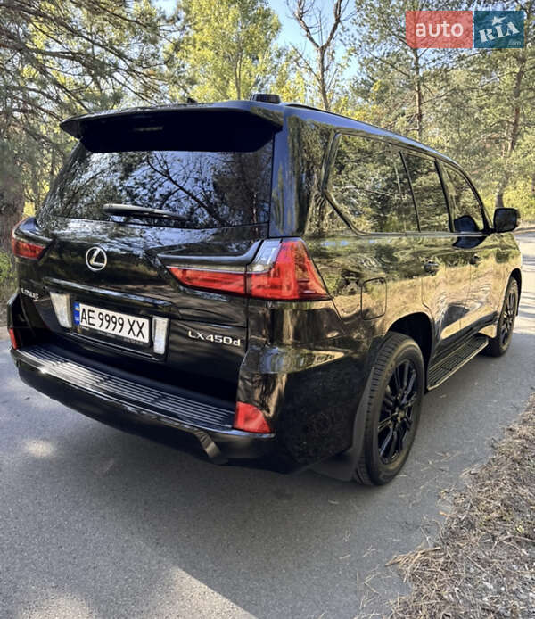 Позашляховик / Кросовер Lexus LX 2016 в Дніпрі