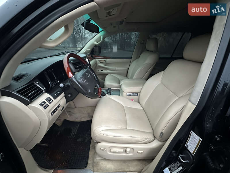 Внедорожник / Кроссовер Lexus LX 2008 в Днепре