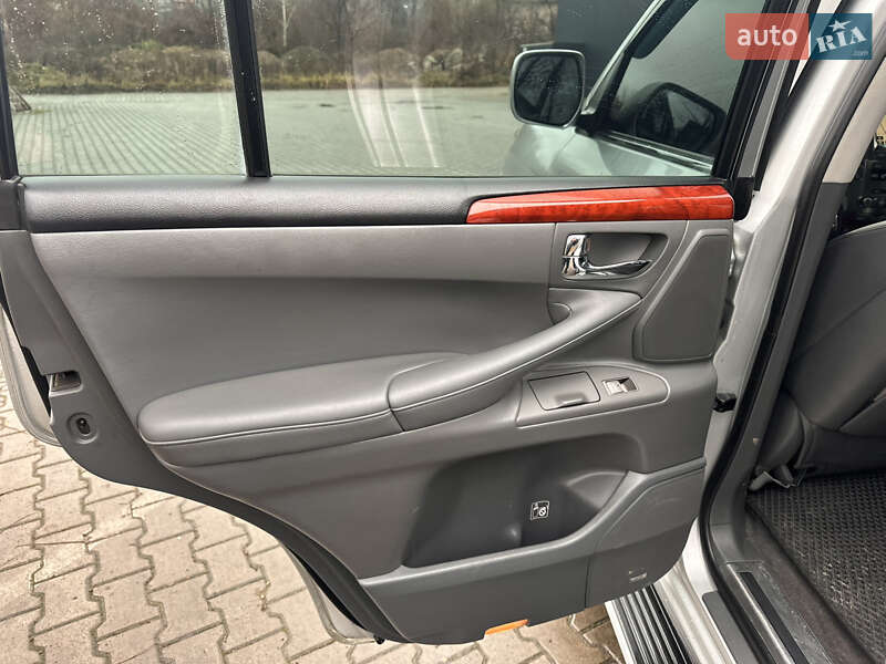 Внедорожник / Кроссовер Lexus LX 2008 в Львове