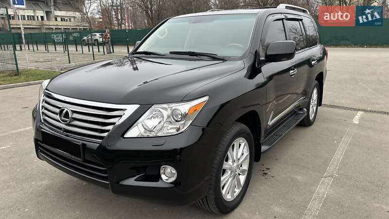 Lexus LX 2008