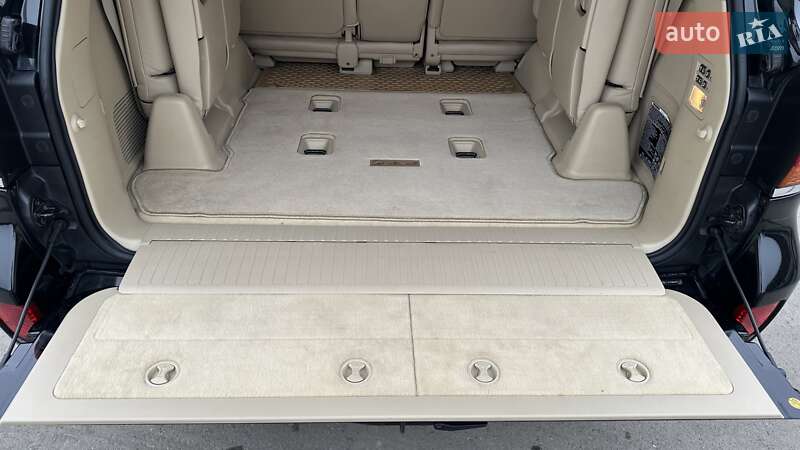 Позашляховик / Кросовер Lexus LX 2008 в Івано-Франківську