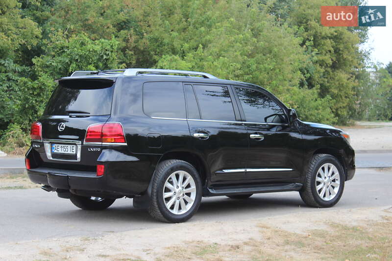 Внедорожник / Кроссовер Lexus LX 2010 в Днепре