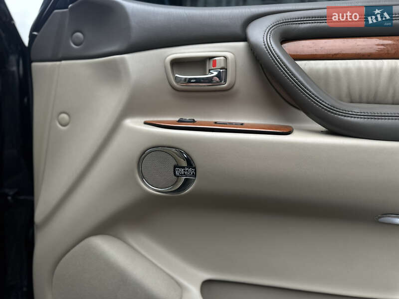 Внедорожник / Кроссовер Lexus LX 2004 в Ивано-Франковске