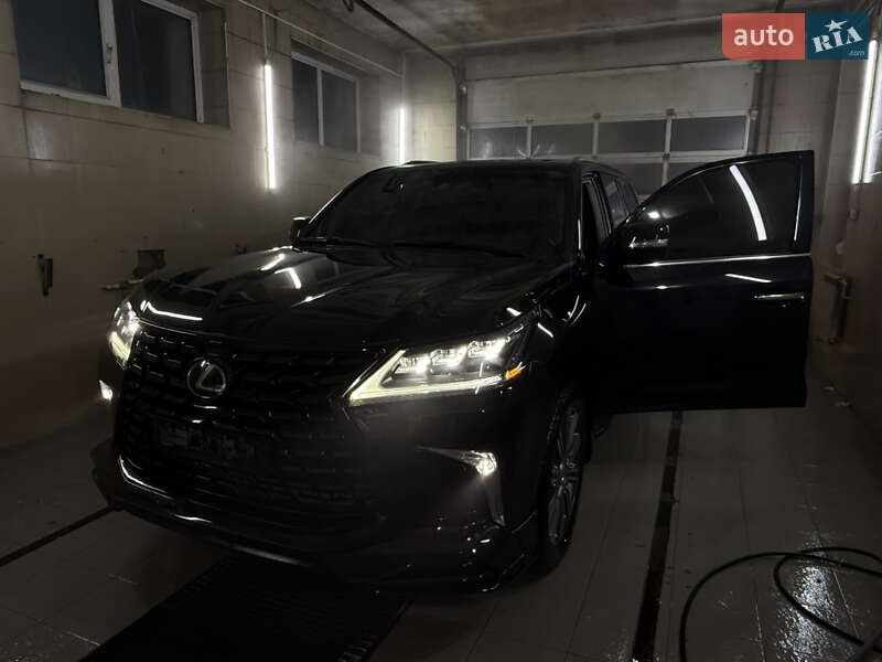 Внедорожник / Кроссовер Lexus LX 2016 в Умани