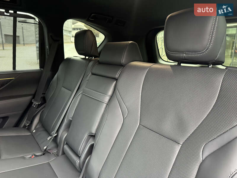 Внедорожник / Кроссовер Lexus LX 2022 в Киеве