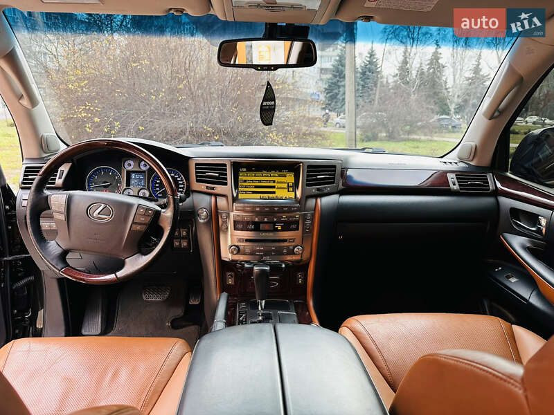 Внедорожник / Кроссовер Lexus LX 2011 в Днепре фото 21 Внедорожник / Кроссовер Lexus LX 2011 в Днепре