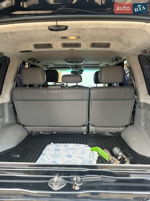 Внедорожник / Кроссовер Lexus LX 2006 в Новомиргороде