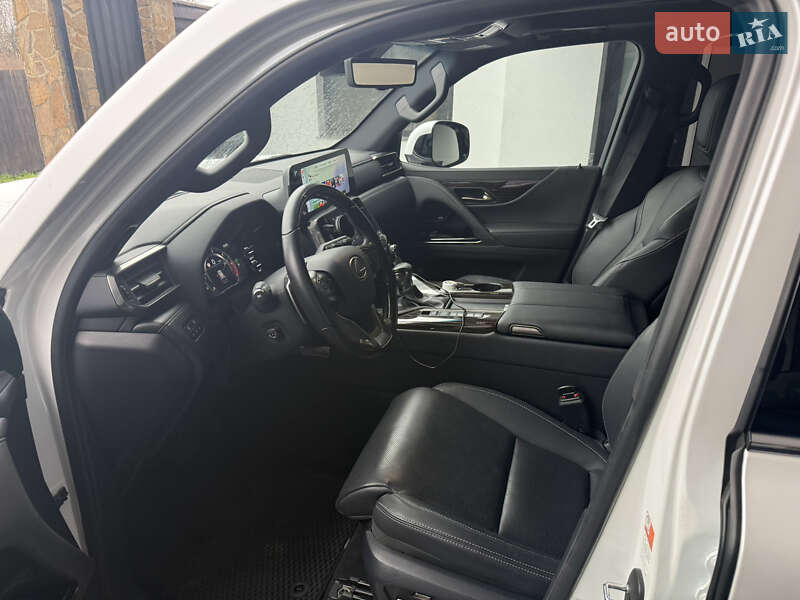 Внедорожник / Кроссовер Lexus LX 2022 в Киеве