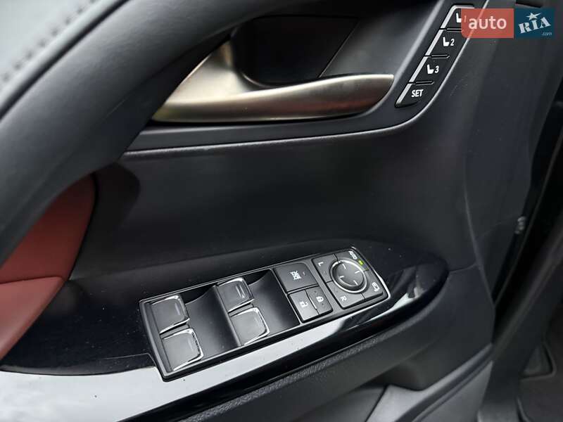 Внедорожник / Кроссовер Lexus LX 2019 в Виннице