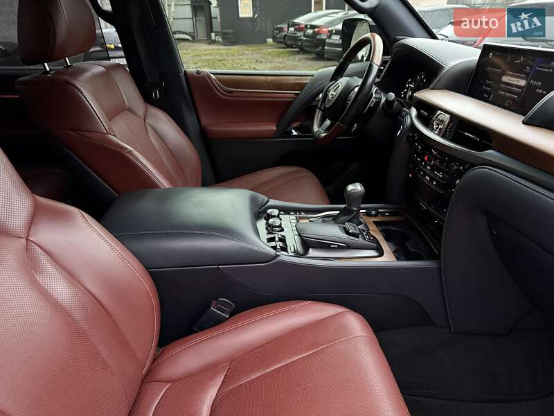 Внедорожник / Кроссовер Lexus LX 2019 в Виннице