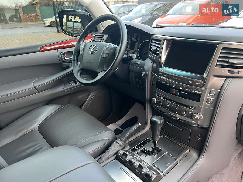 Внедорожник / Кроссовер Lexus LX 2008 в Знаменке фото 20 Внедорожник / Кроссовер Lexus LX 2008 в Знаменке