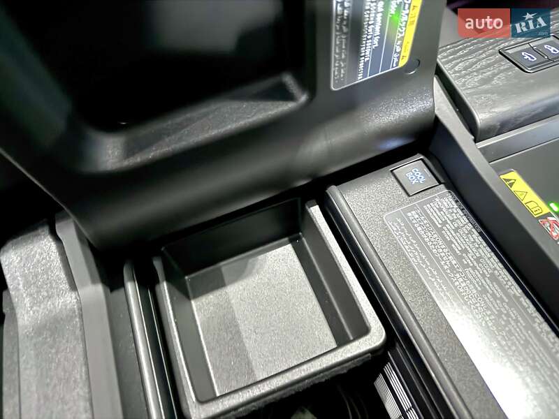 Внедорожник / Кроссовер Lexus LX 2023 в Днепре фото 42 Внедорожник / Кроссовер Lexus LX 2023 в Днепре