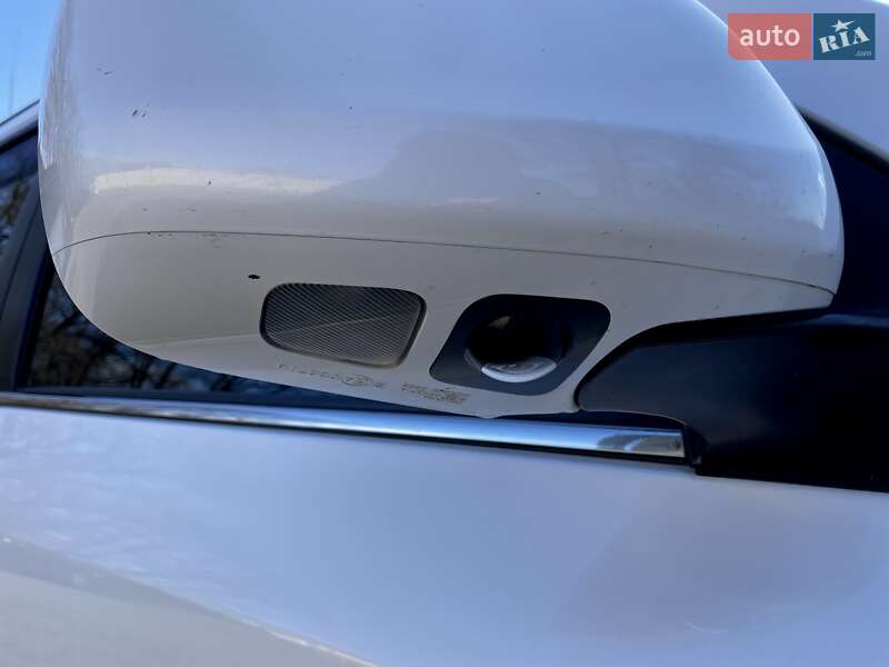 Внедорожник / Кроссовер Lexus LX 2008 в Черновцах