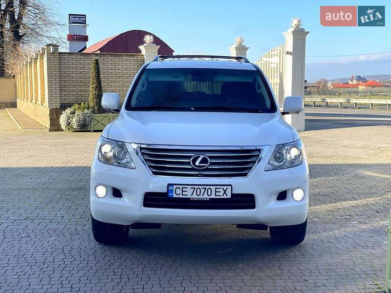 Внедорожник / Кроссовер Lexus LX 2008 в Черновцах