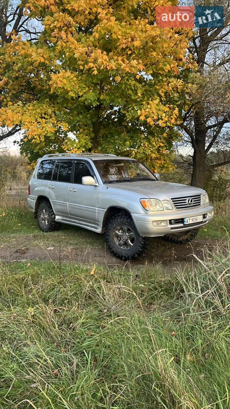 Внедорожник / Кроссовер Lexus LX 2005 в Ивано-Франковске