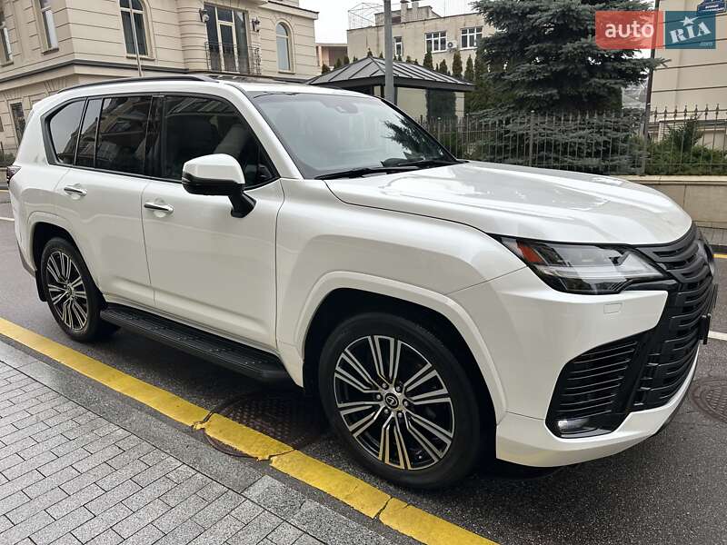 Внедорожник / Кроссовер Lexus LX 2022 в Киеве