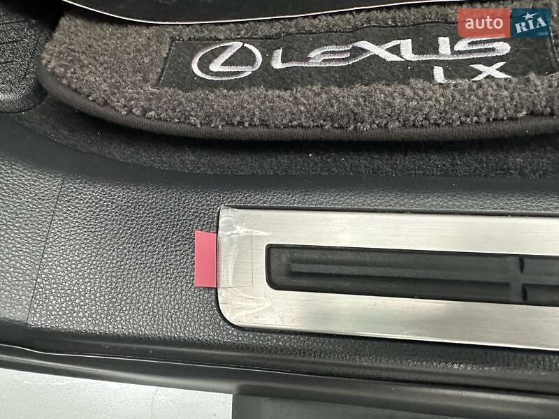 Внедорожник / Кроссовер Lexus LX 2022 в Киеве