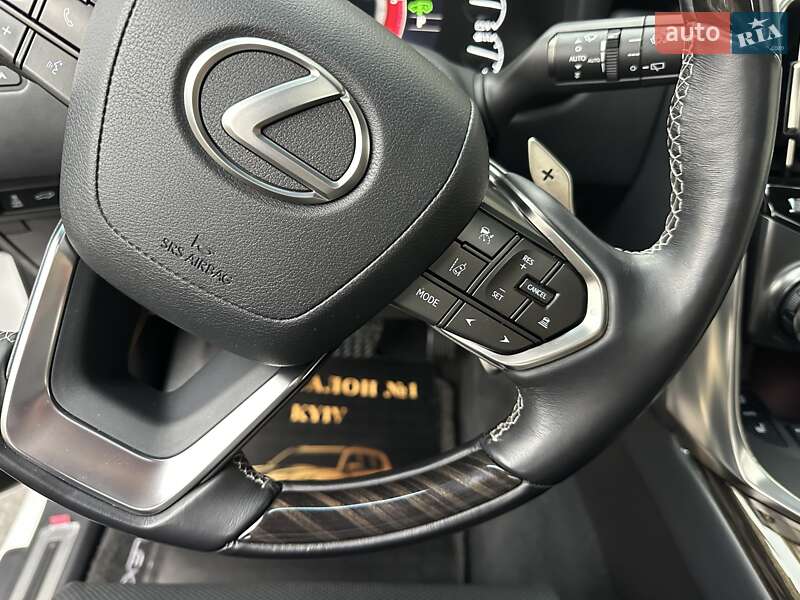 Внедорожник / Кроссовер Lexus LX 2022 в Киеве