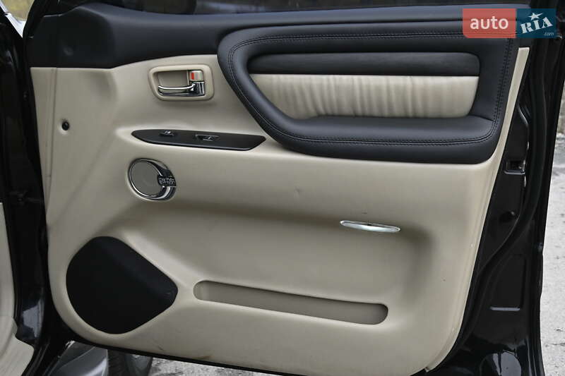 Внедорожник / Кроссовер Lexus LX 2007 в Бердичеве