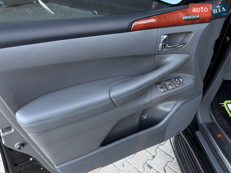 Внедорожник / Кроссовер Lexus LX 2008 в Киеве фото 18 Внедорожник / Кроссовер Lexus LX 2008 в Киеве