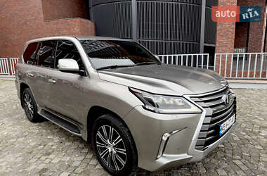 Внедорожник / Кроссовер Lexus LX 2016 в Днепре