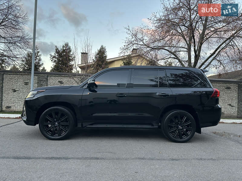 Внедорожник / Кроссовер Lexus LX 2018 в Днепре фото 2 Внедорожник / Кроссовер Lexus LX 2018 в Днепре