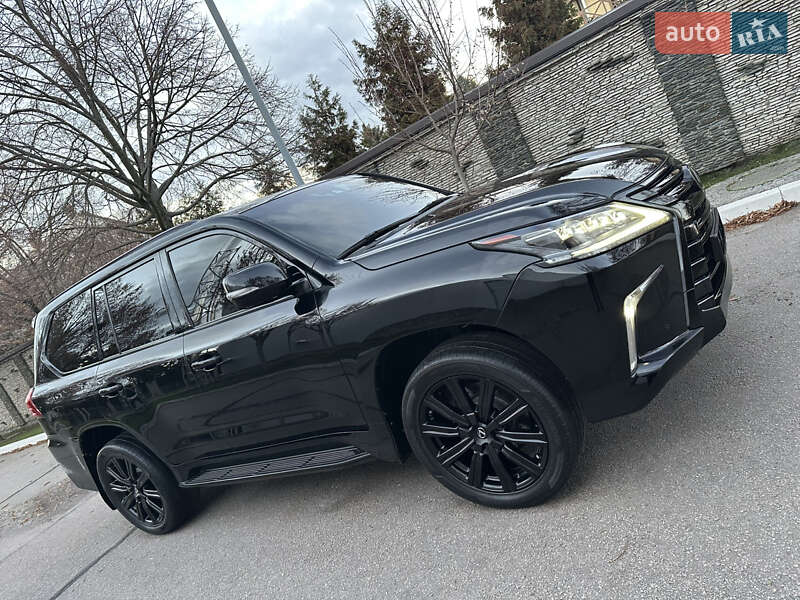 Внедорожник / Кроссовер Lexus LX 2018 в Днепре фото 26 Внедорожник / Кроссовер Lexus LX 2018 в Днепре