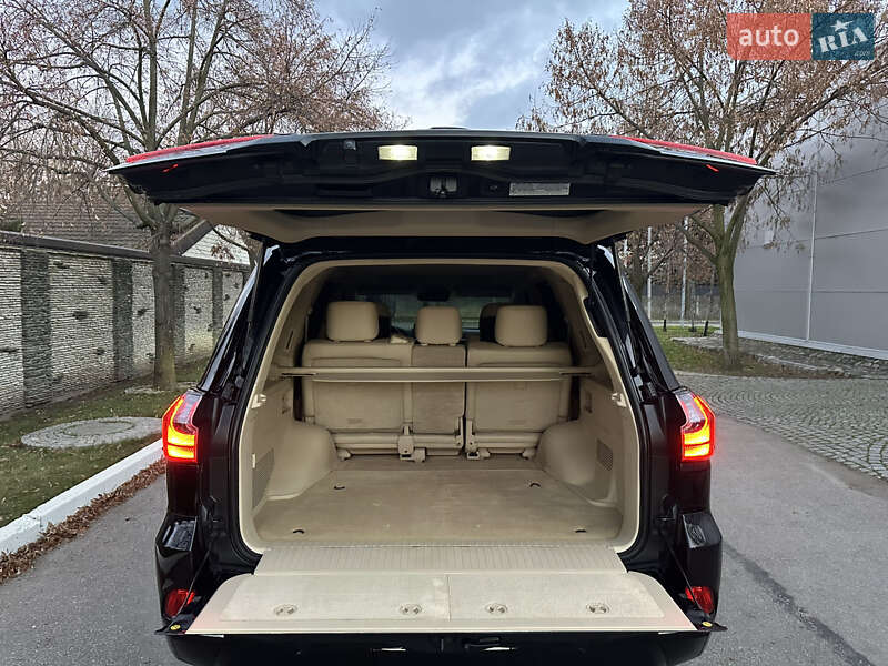 Внедорожник / Кроссовер Lexus LX 2018 в Днепре фото 65 Внедорожник / Кроссовер Lexus LX 2018 в Днепре