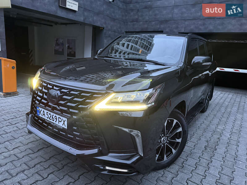 Внедорожник / Кроссовер Lexus LX 2017 в Киеве фото 3 Внедорожник / Кроссовер Lexus LX 2017 в Киеве