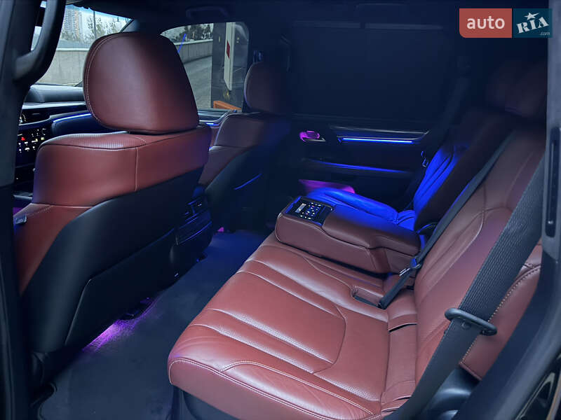 Внедорожник / Кроссовер Lexus LX 2017 в Киеве фото 39 Внедорожник / Кроссовер Lexus LX 2017 в Киеве