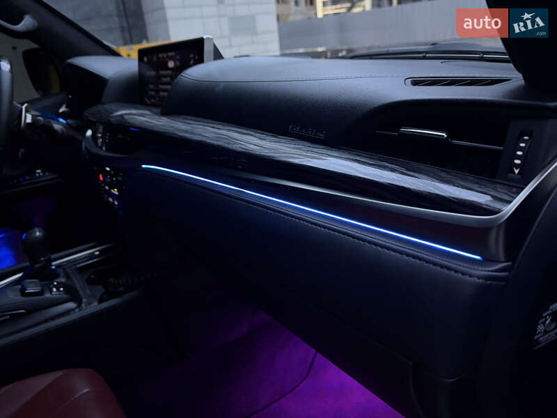 Внедорожник / Кроссовер Lexus LX 2017 в Киеве фото 51 Внедорожник / Кроссовер Lexus LX 2017 в Киеве