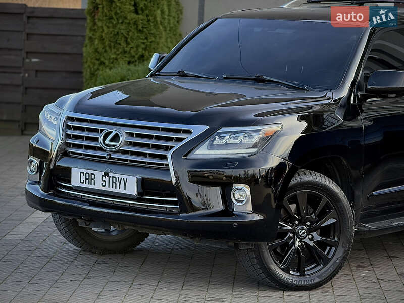 Внедорожник / Кроссовер Lexus LX 2008 в Стрые