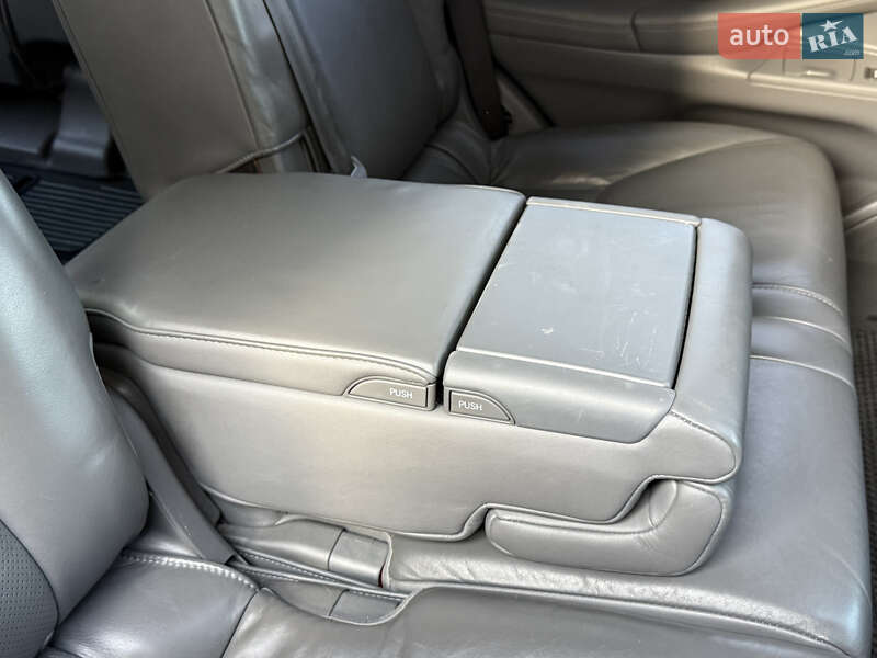 Внедорожник / Кроссовер Lexus LX 2008 в Стрые