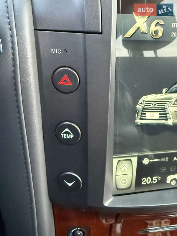 Внедорожник / Кроссовер Lexus LX 2008 в Стрые