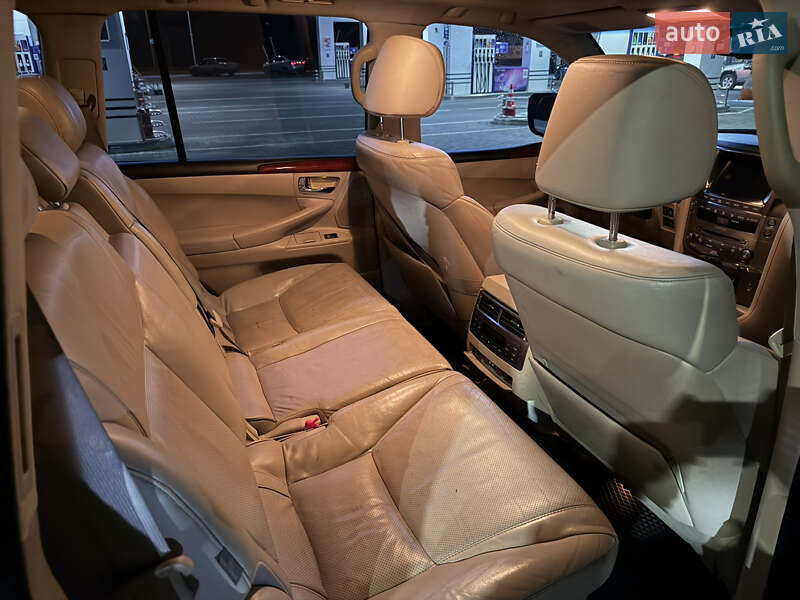 Внедорожник / Кроссовер Lexus LX 2008 в Одессе
