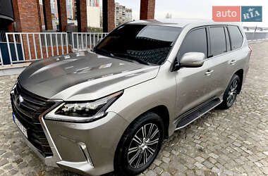 Позашляховик / Кросовер Lexus LX 2016 в Дніпрі
