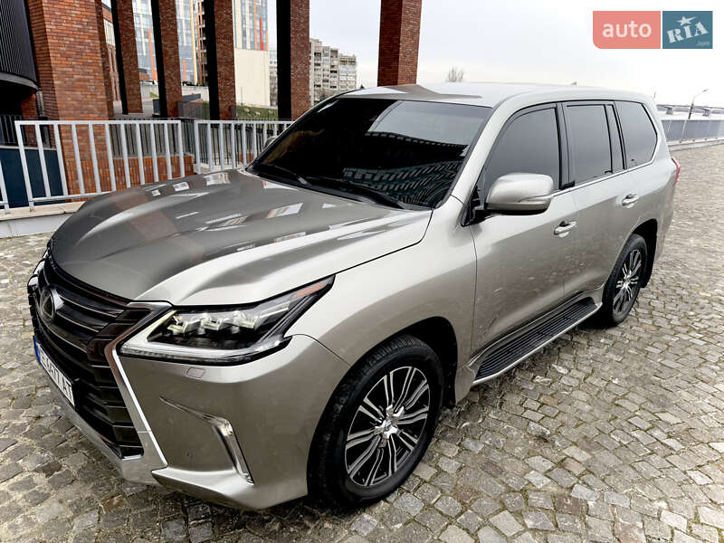 Внедорожник / Кроссовер Lexus LX 2016 в Днепре