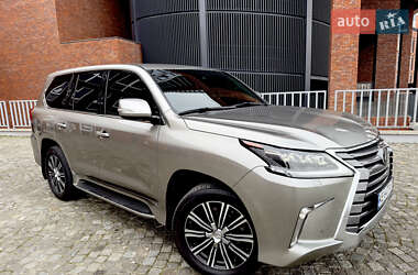 Внедорожник / Кроссовер Lexus LX 2016 в Днепре