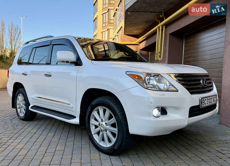 Внедорожник / Кроссовер Lexus LX 2008 в Виннице