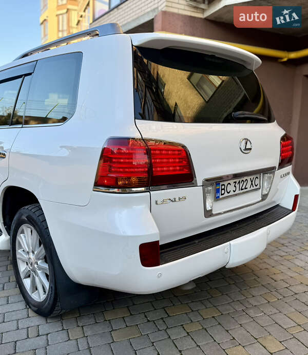 Внедорожник / Кроссовер Lexus LX 2008 в Виннице