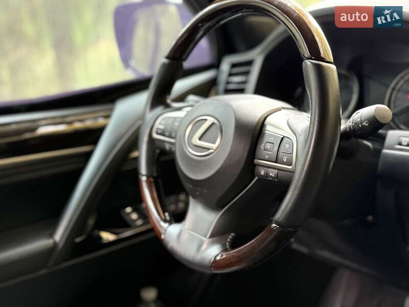 Внедорожник / Кроссовер Lexus LX 2017 в Киеве фото 15 Внедорожник / Кроссовер Lexus LX 2017 в Киеве