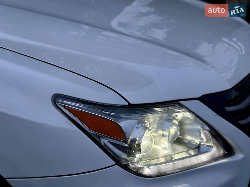 Внедорожник / Кроссовер Lexus LX 2008 в Тернополе