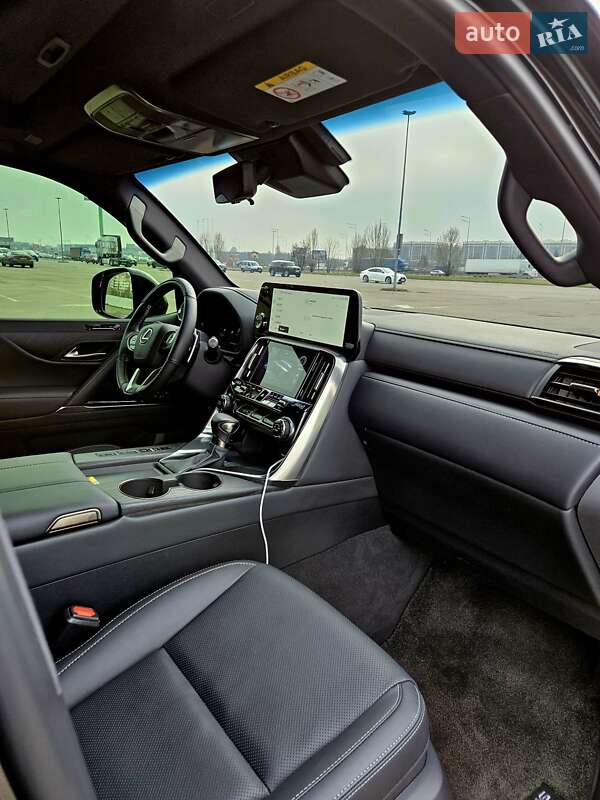 Внедорожник / Кроссовер Lexus LX 2025 в Киеве