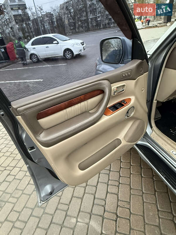 Внедорожник / Кроссовер Lexus LX 2002 в Киеве фото 10 Внедорожник / Кроссовер Lexus LX 2002 в Киеве
