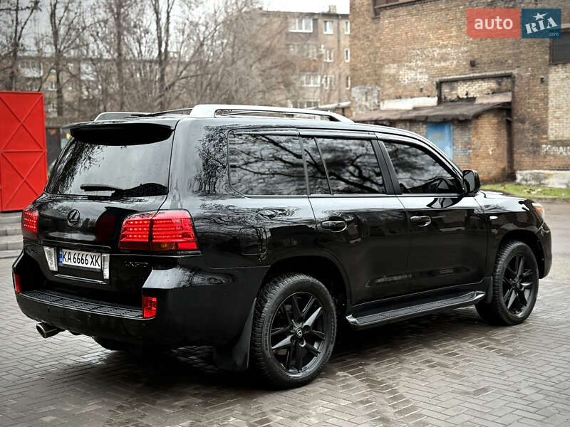 Внедорожник / Кроссовер Lexus LX 2008 в Запорожье